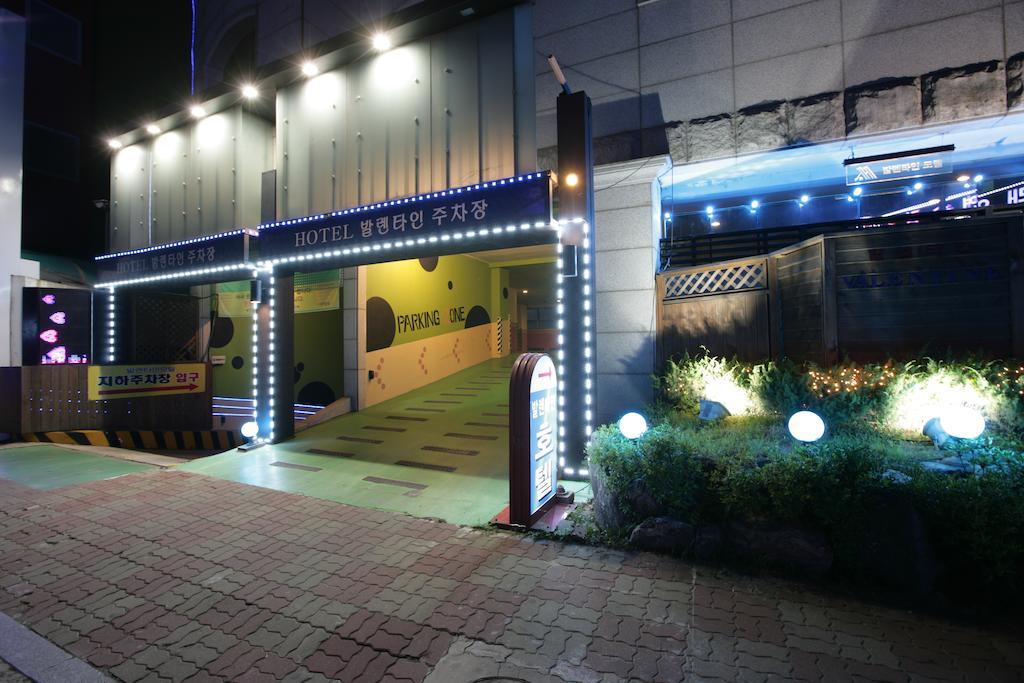 Kōyō Valentine Hotel מראה חיצוני תמונה