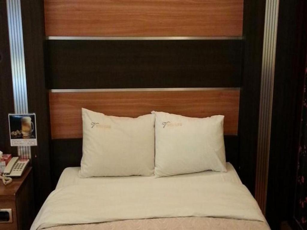 Kōyō Valentine Hotel מראה חיצוני תמונה