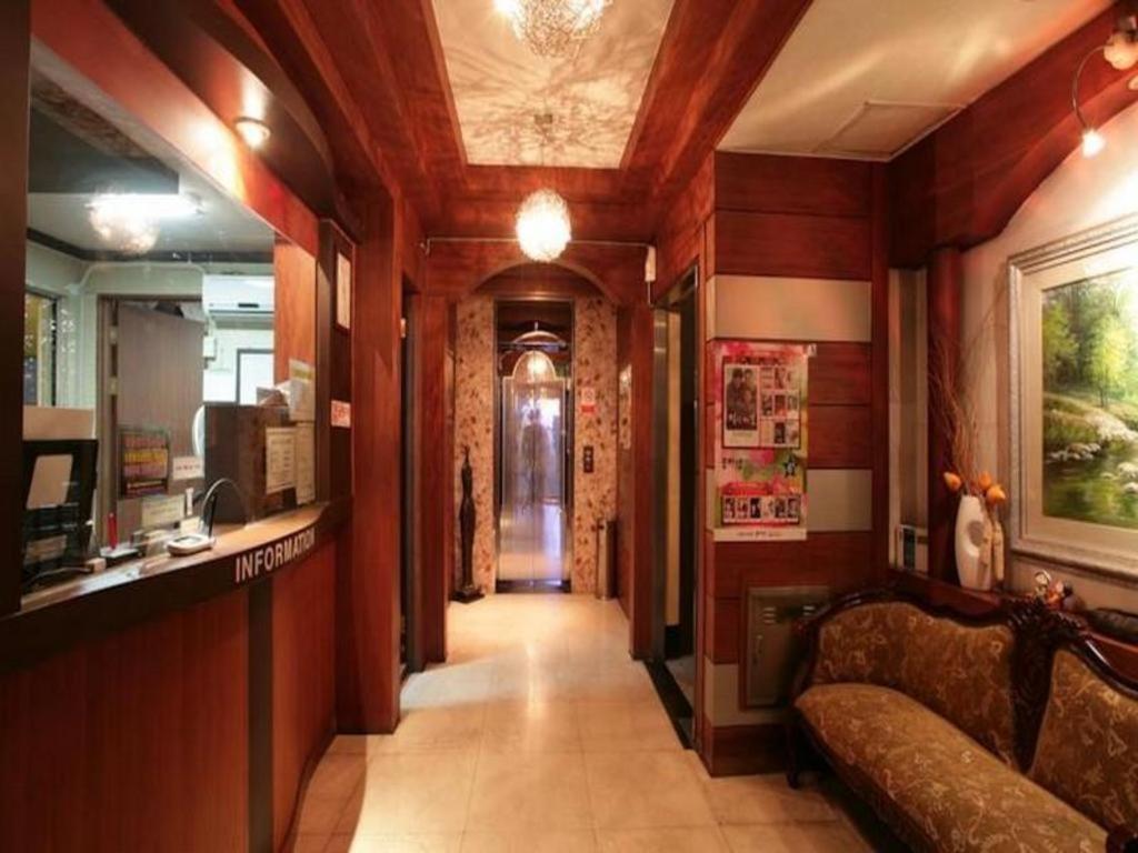 Kōyō Valentine Hotel מראה חיצוני תמונה