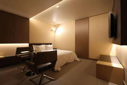 Kōyō Valentine Hotel מראה חיצוני תמונה