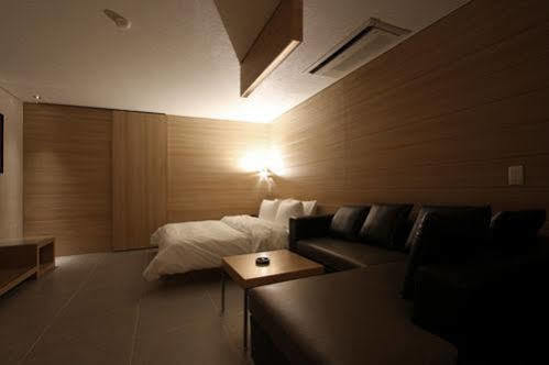 Kōyō Valentine Hotel מראה חיצוני תמונה